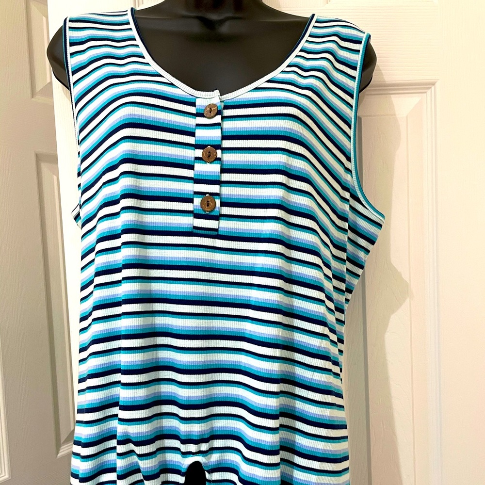 ๐ A.N.A. TIE-FRONT BLOUSE ๐ - Picture 2 of 9